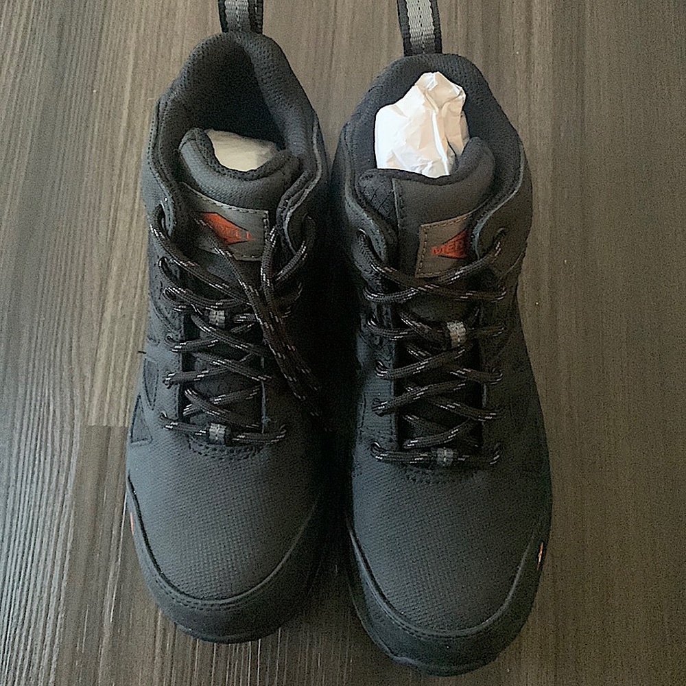 Men's Moab Velocity Mid Waterproof Carbon Fiber